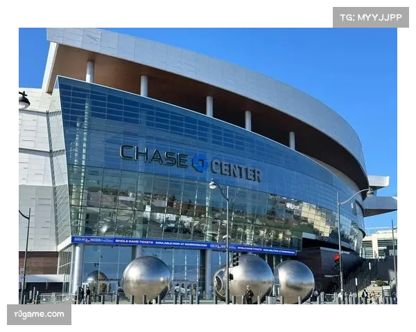 勇士新主场大通中心将启动首批重大升级，聚焦观赛科技体验